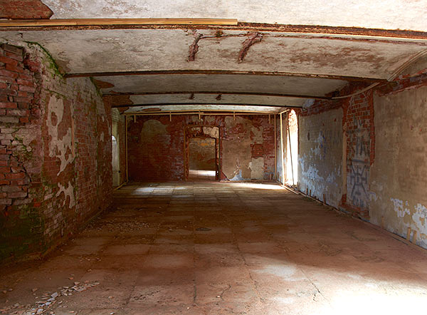 Hall on the third floor of rear part of the fort - Fort Alexander