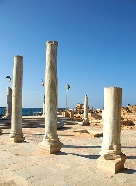 Column landscape - Caesarea