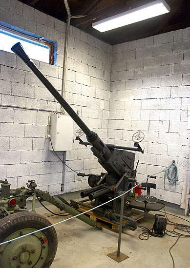 40 mm AA gun - Coastal Artillery