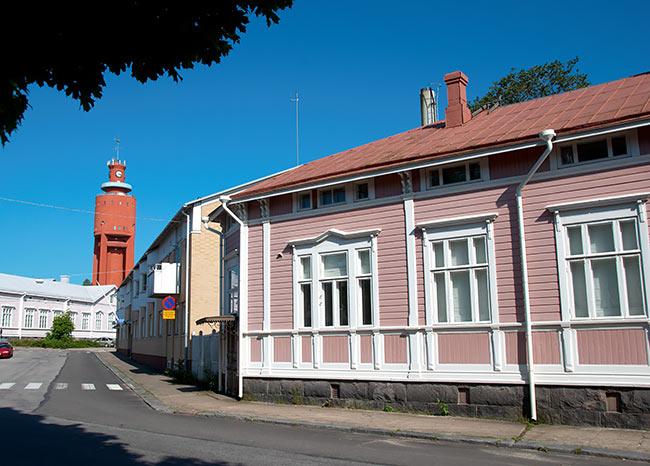 #17 - One-story Hanko