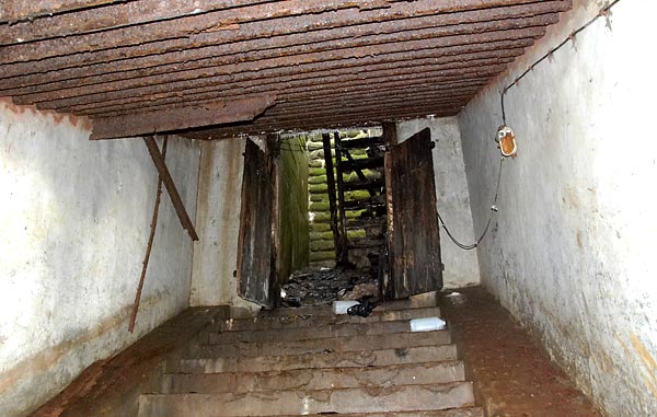 Underground passage - Fort Ino