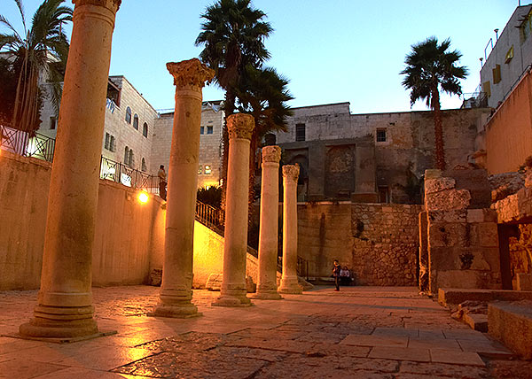 Roman street Cardo - Jerusalem