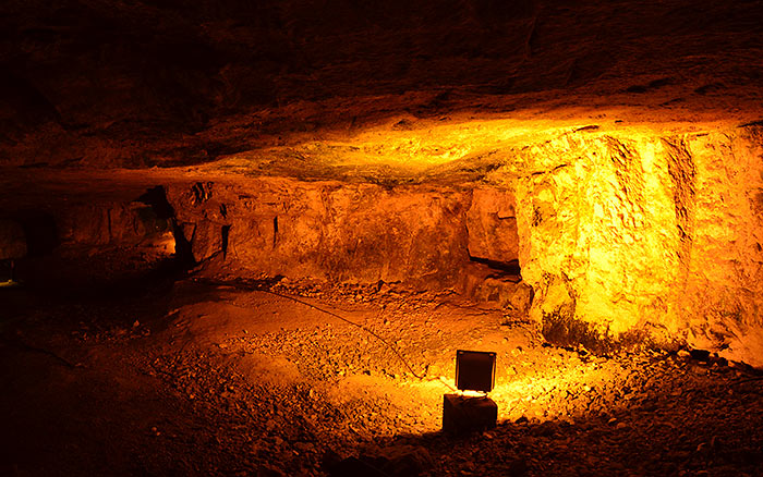 #51 - Jerusalem catacombs