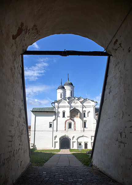 #8 - Church of the Transfiguration (1595)