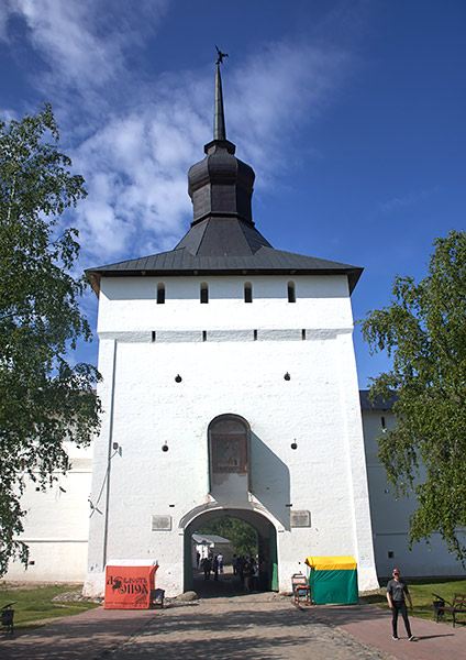 #19 - Kazanskaya Gate Tower