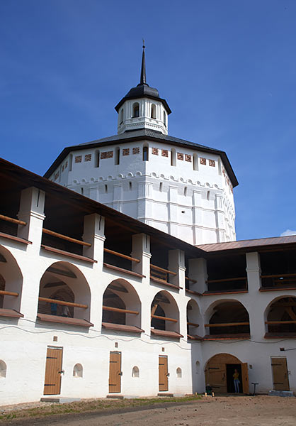 #31 - Ferapontovskaya tower - view from inside the New Town