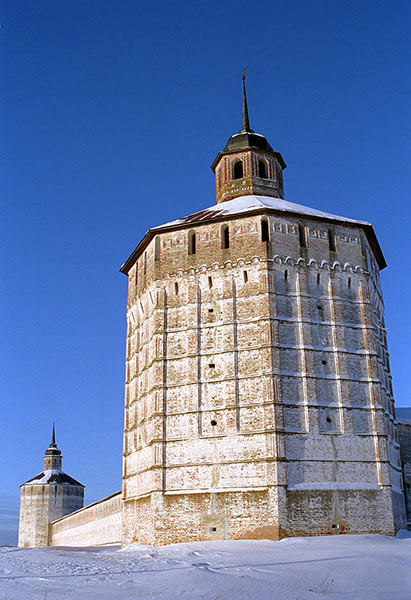#2 - Vologodskaja tower (1656)