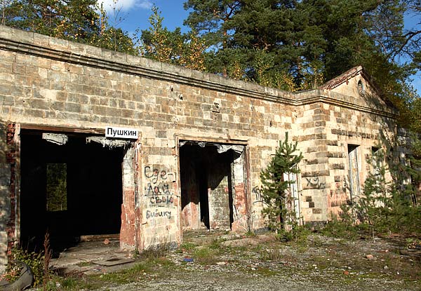 Garage builging - Fort Krasnaya Gorka