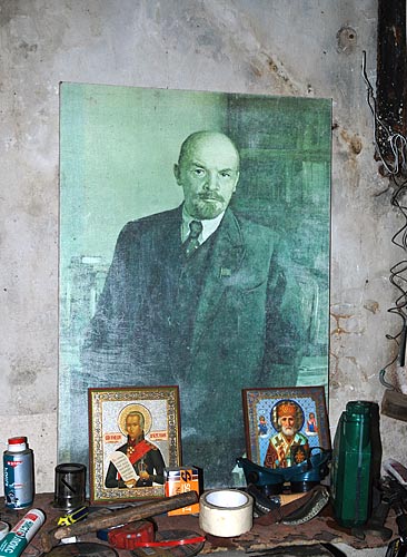 Mr. Lenin - Fort Krasnaya Gorka
