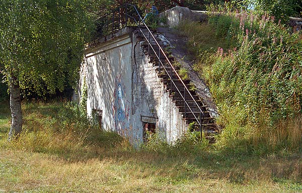 Concrete traverses - Fort Krasnaya Gorka