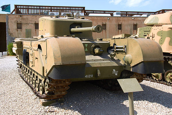 Tank Mk IV "Churchill" - Fort Latrun