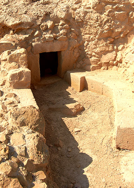 Monk's cave - Masada