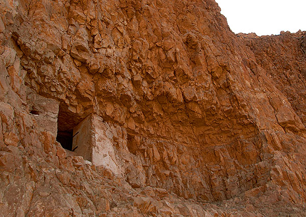 caves - Masada