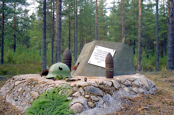 Merrke soldiers graves - Mannerheim Line