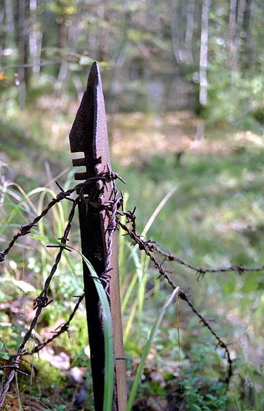 Metallic pole for a barbed wire - Mannerheim Line