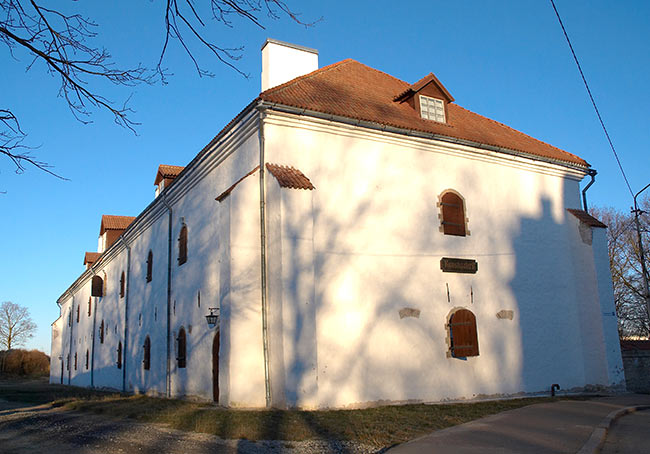 Barracks - Narva