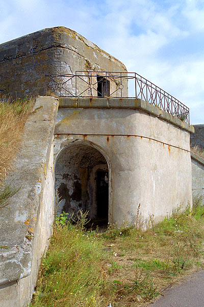 Entrance to the powder cellars - Northern Forts