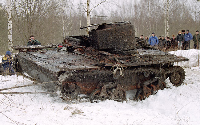 Amphibian T-38 tank - NevskijBridge-head