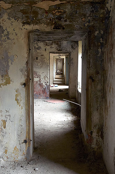 Corridor of  soldiers' barracks - Southern Forts