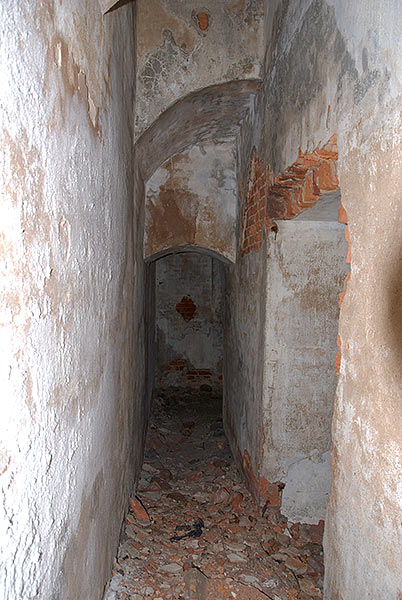 More vaults... - Southern Forts