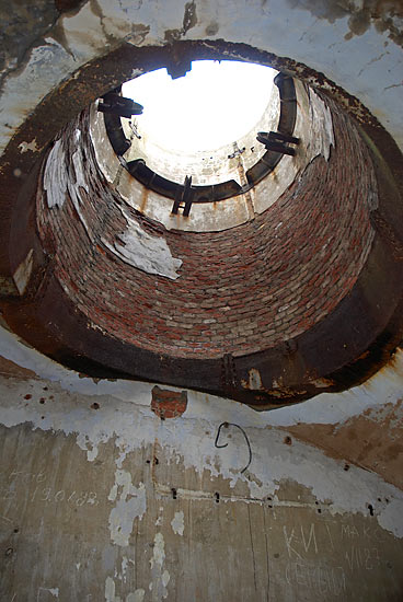 Interiors of the search-light shaft - Southern Forts