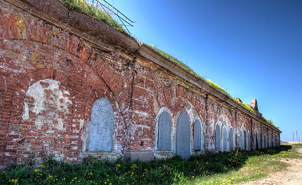 Old brick barracks - Southern Forts