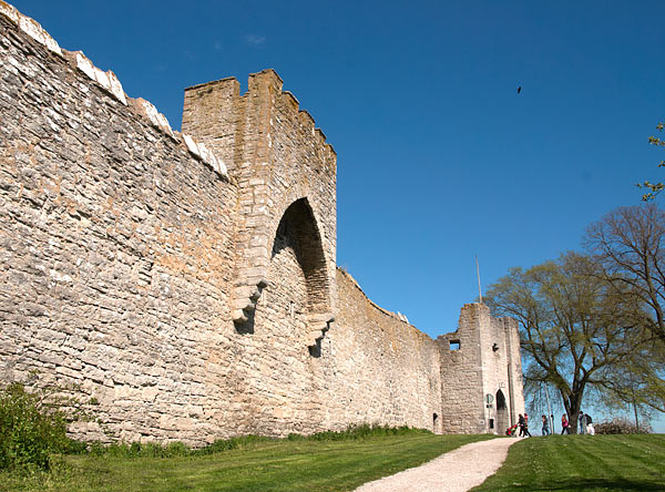Södermur wall and Southern gate - Visby