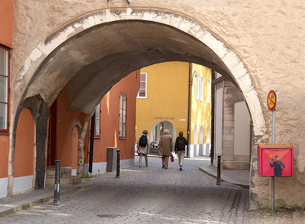 Arks upon Visby streets - Visby