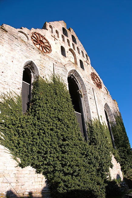 Western facade of the cathedral - Visby