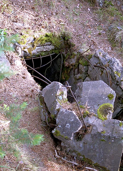Entrance to the underground fortress - VT Line