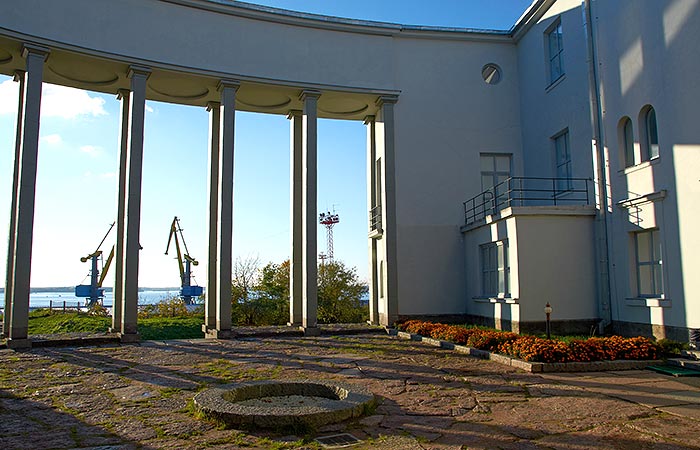 Courtyard of the Art School - Vyborg